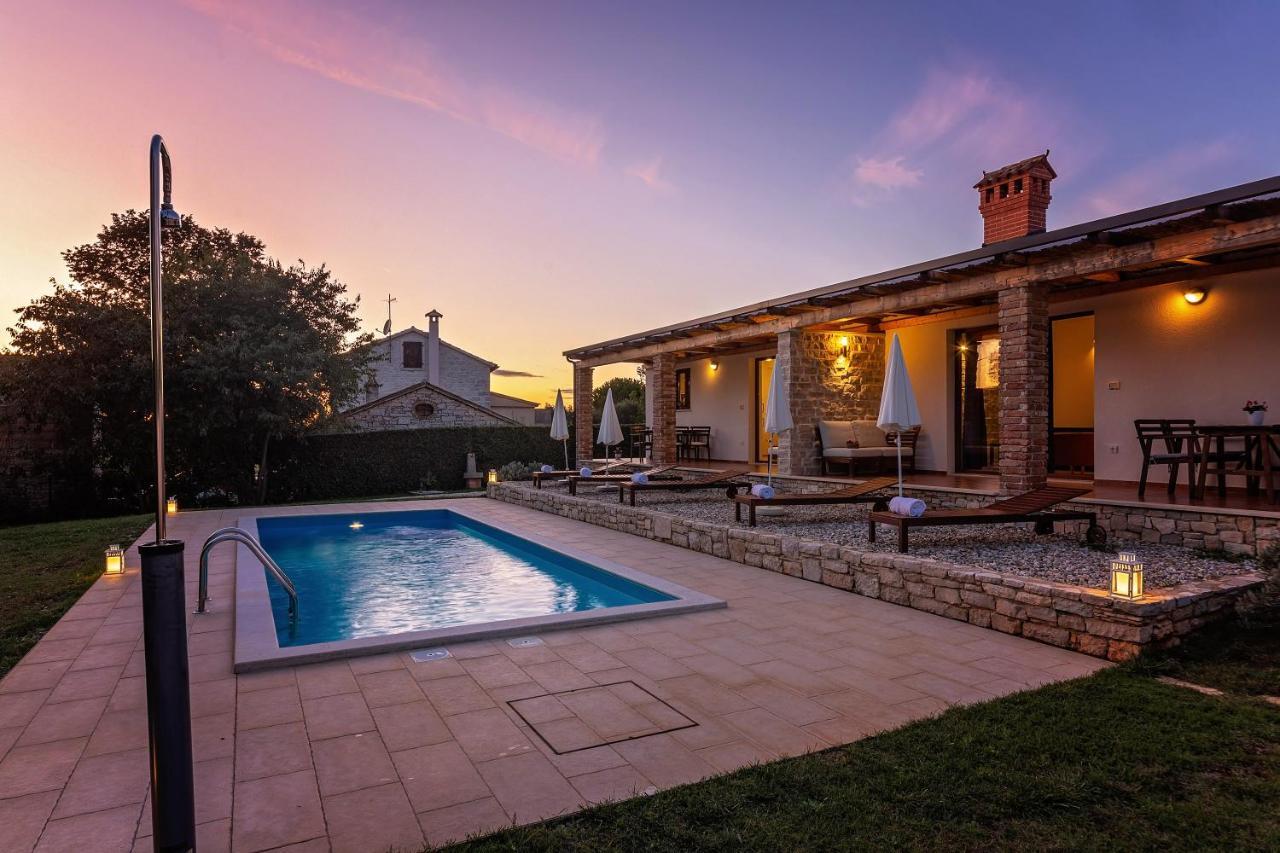 Grebac Villa Kastelir Exterior photo